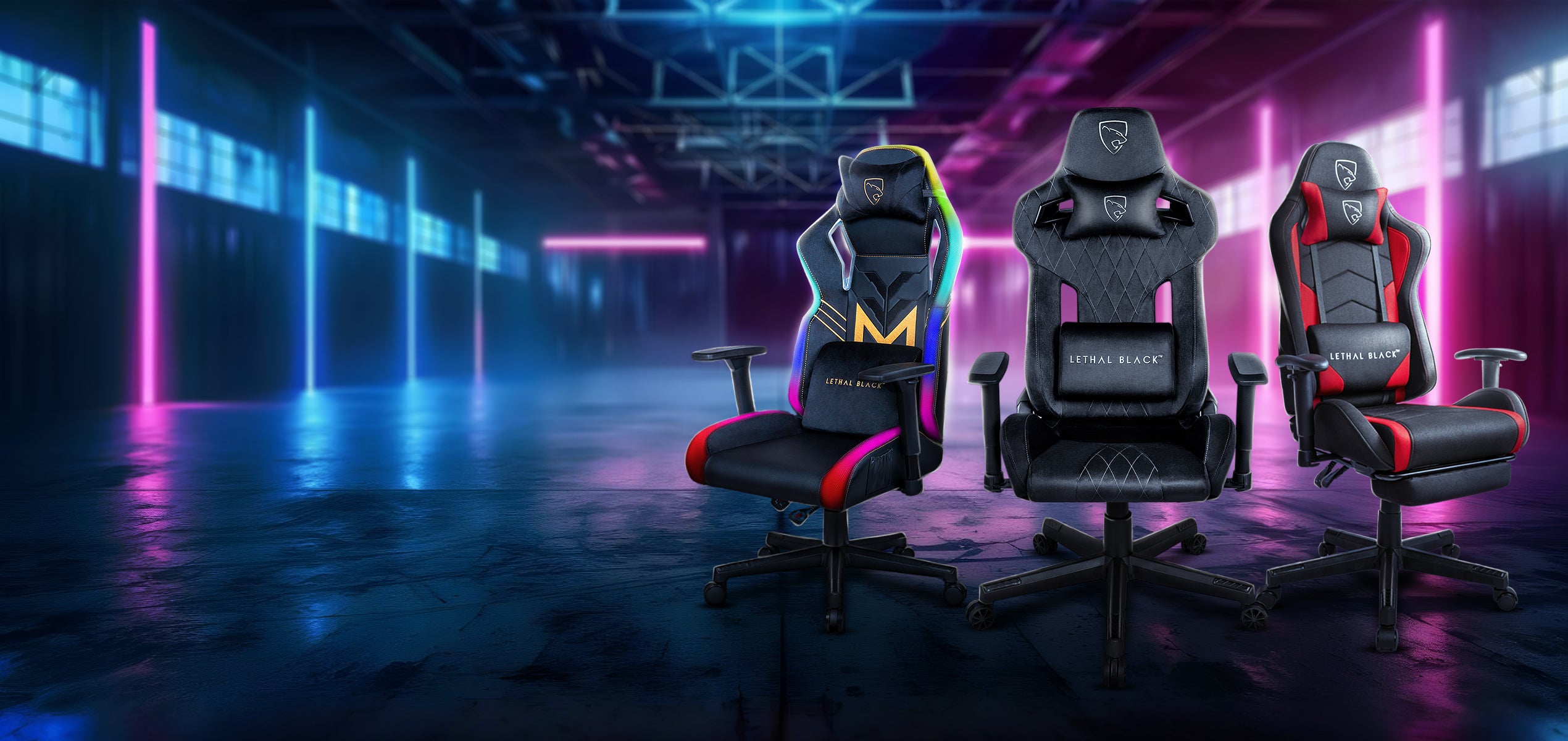 Ergonomic_black_chair_gaming_with_memory_foam_cushions_and_contoured_backrest